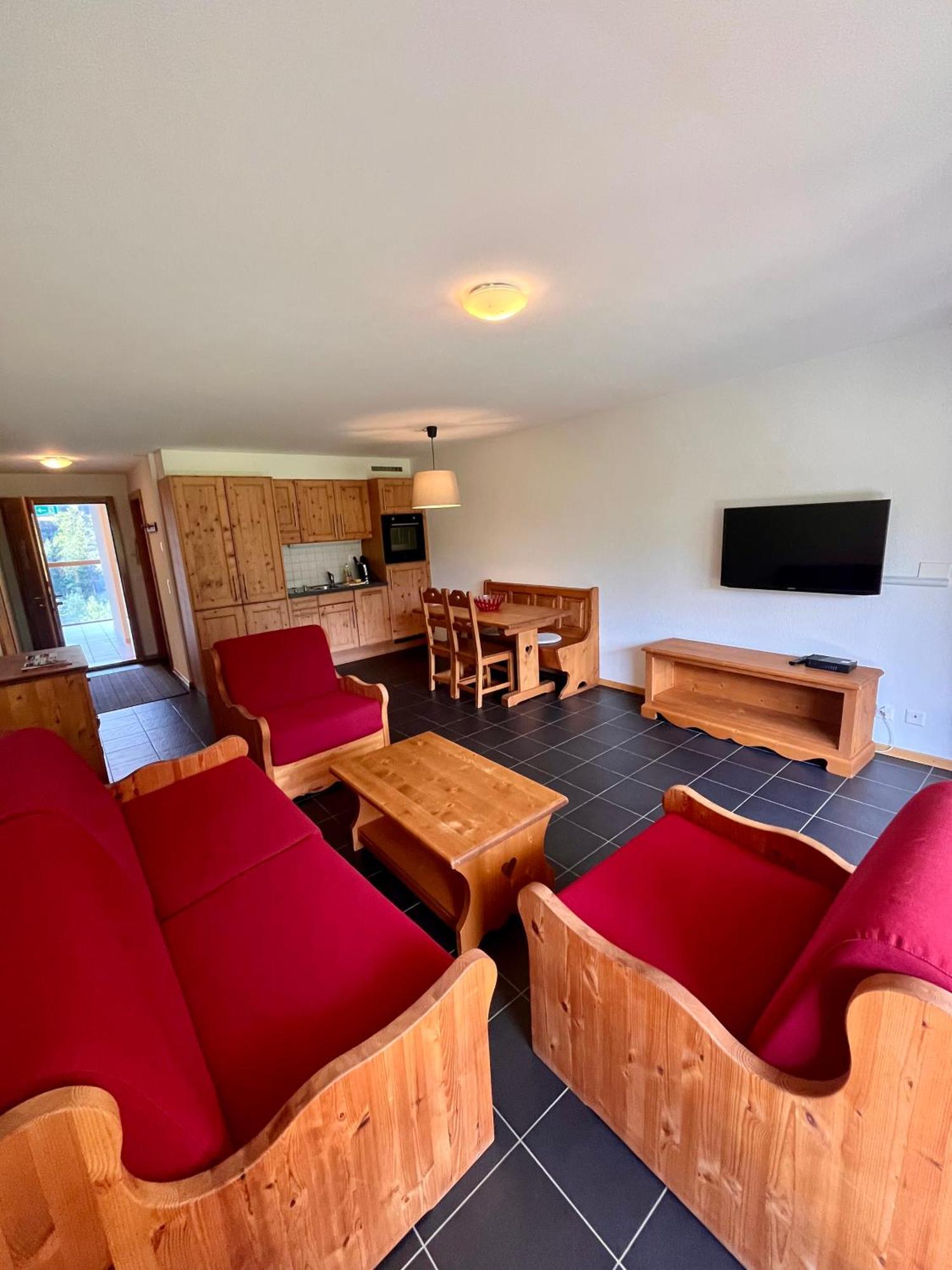 Aparthotel Mountain River Resort Val d'Illiez Ngoại thất bức ảnh