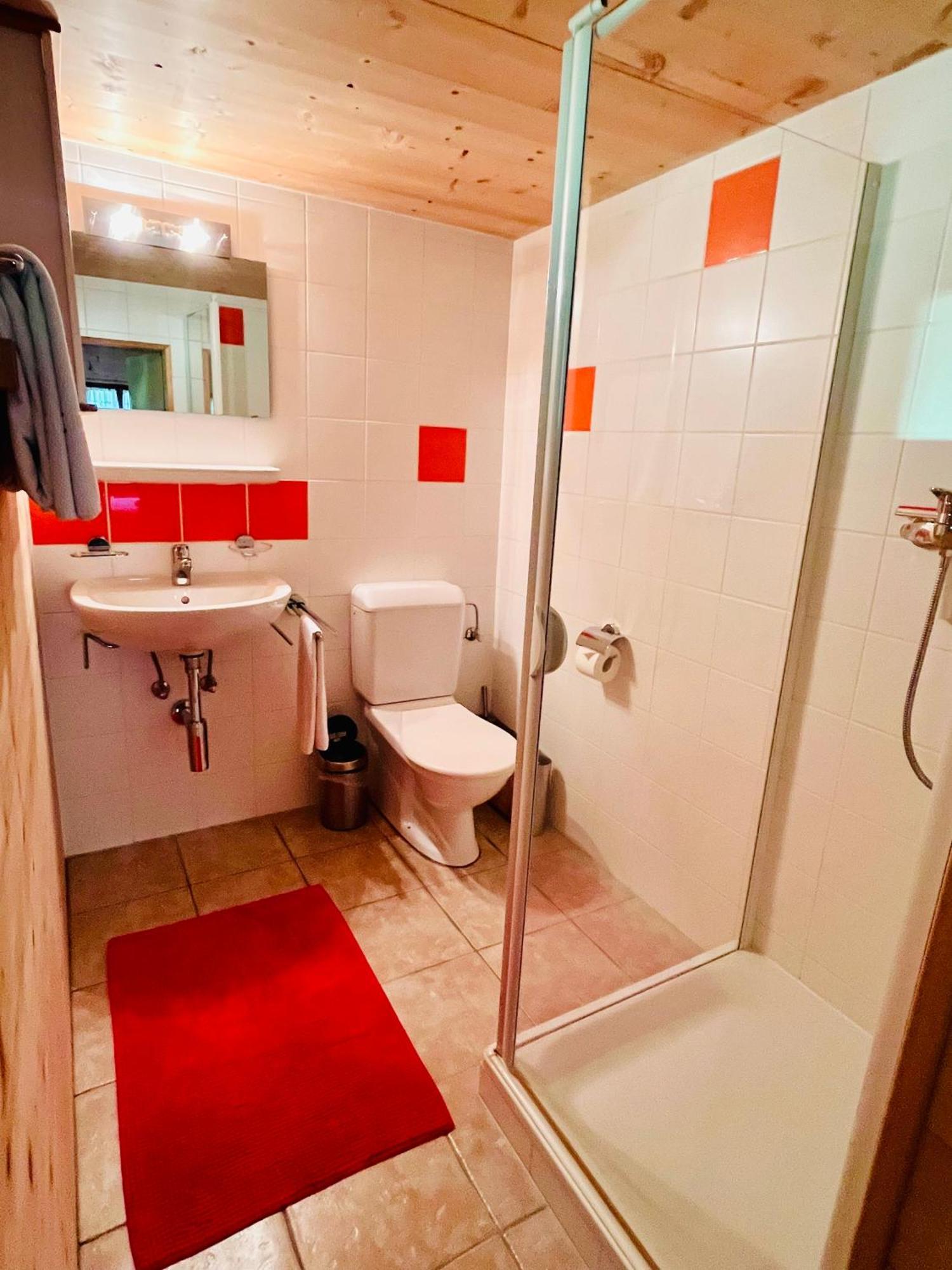 Aparthotel Mountain River Resort Val d'Illiez Ngoại thất bức ảnh